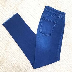 White House Black Market Raw Hem Crop Jeans Size 4